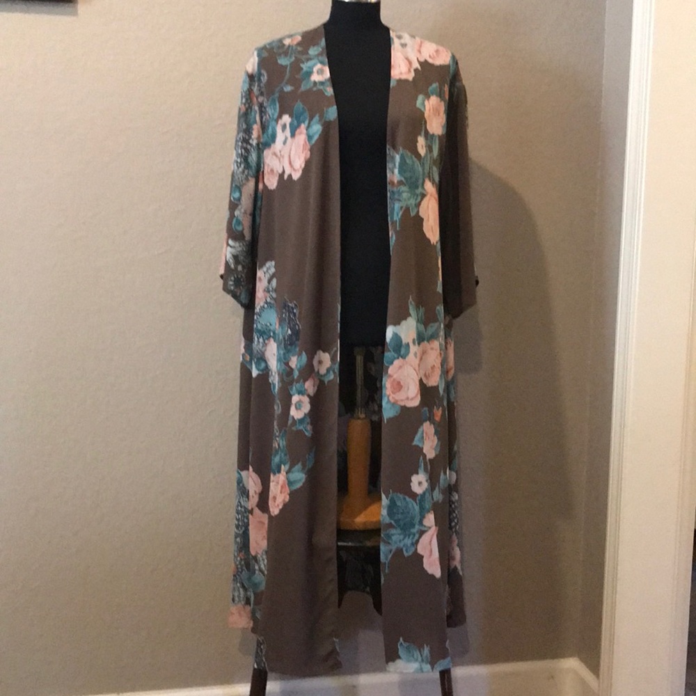Smell The Roses Kimono Cardigan 3/4 sleeves M/L Coverup